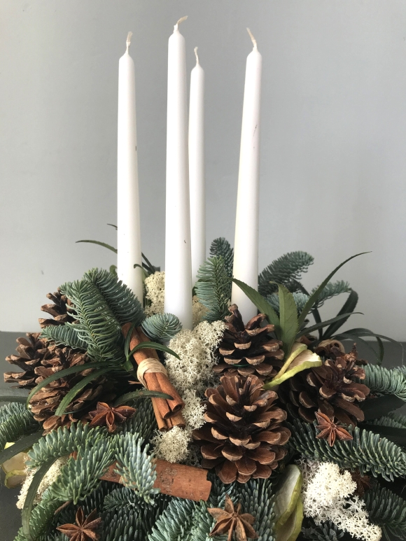 Pure Natural Candle Arrangement